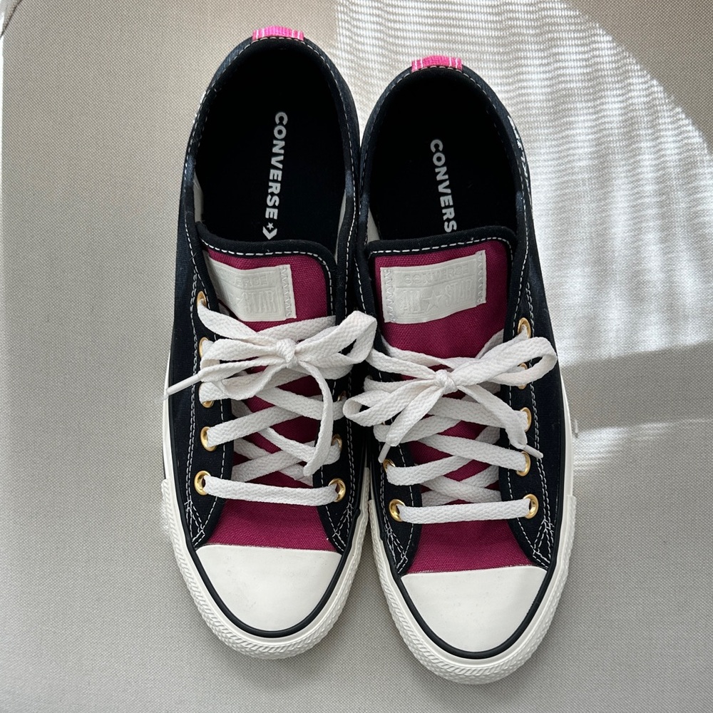 Converse Black and Magenta Canvas Shoes